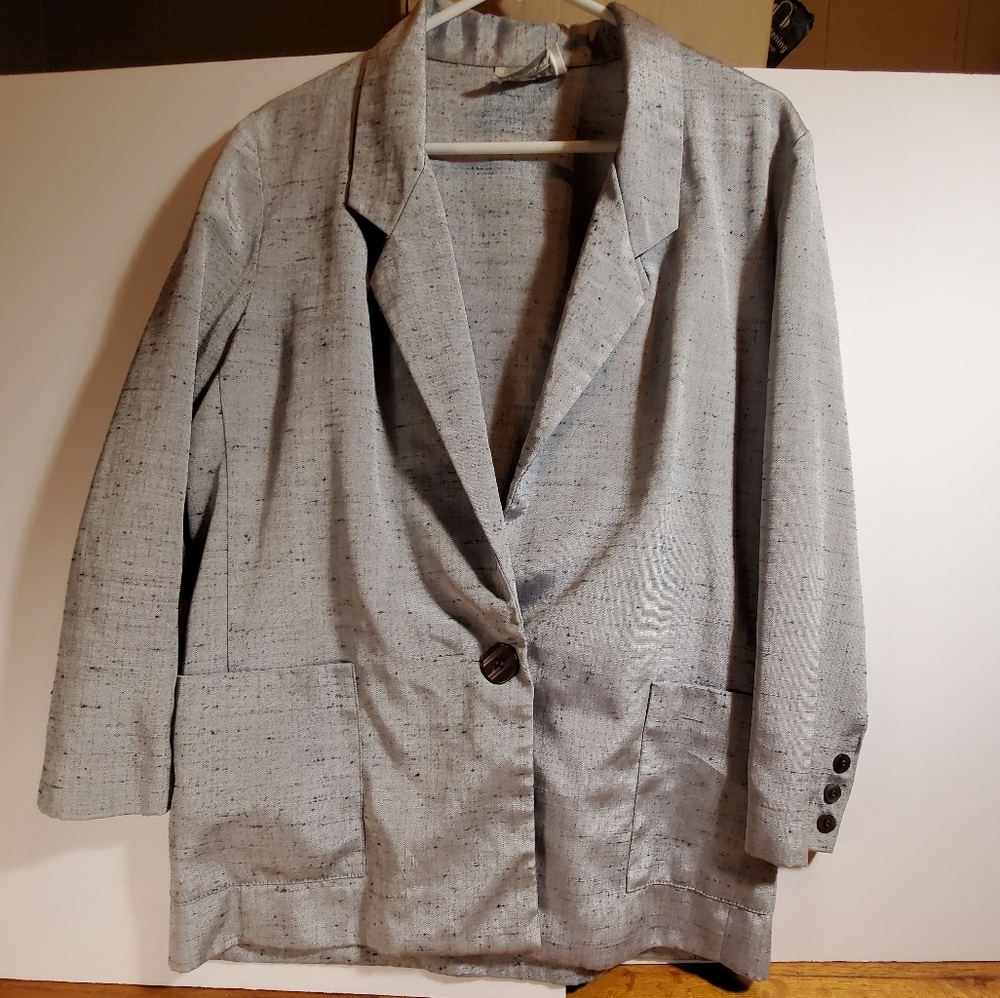 Vintage TJW by Mervyn's 1980s Women's Suit Jacket Size 9. EUC. USA. Silver.